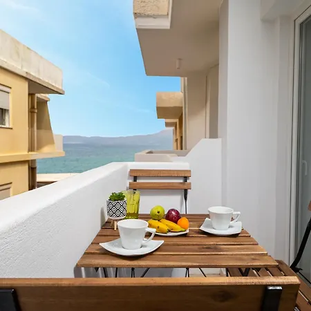 Makas Beachfront Center Appartement Hersónissos